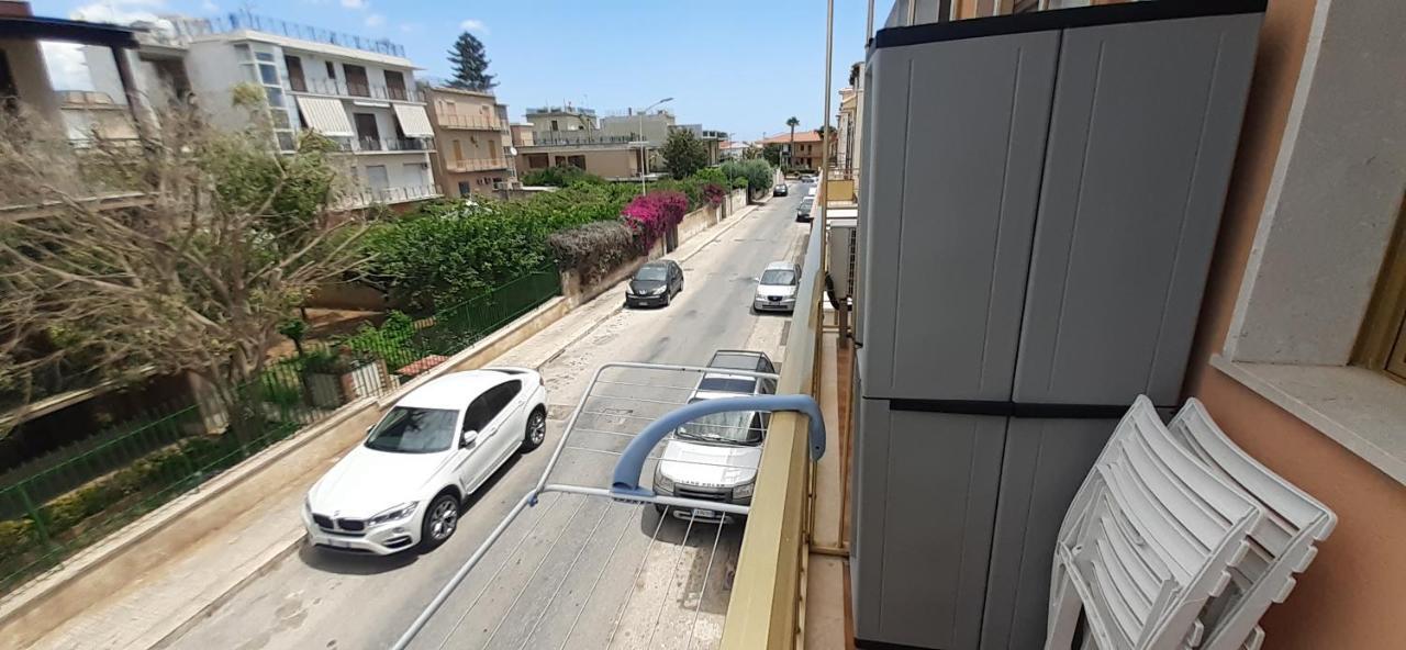 Mignon Locazioni Brevi Ad Avola - Sicilia - Mare Appartement Buitenkant foto